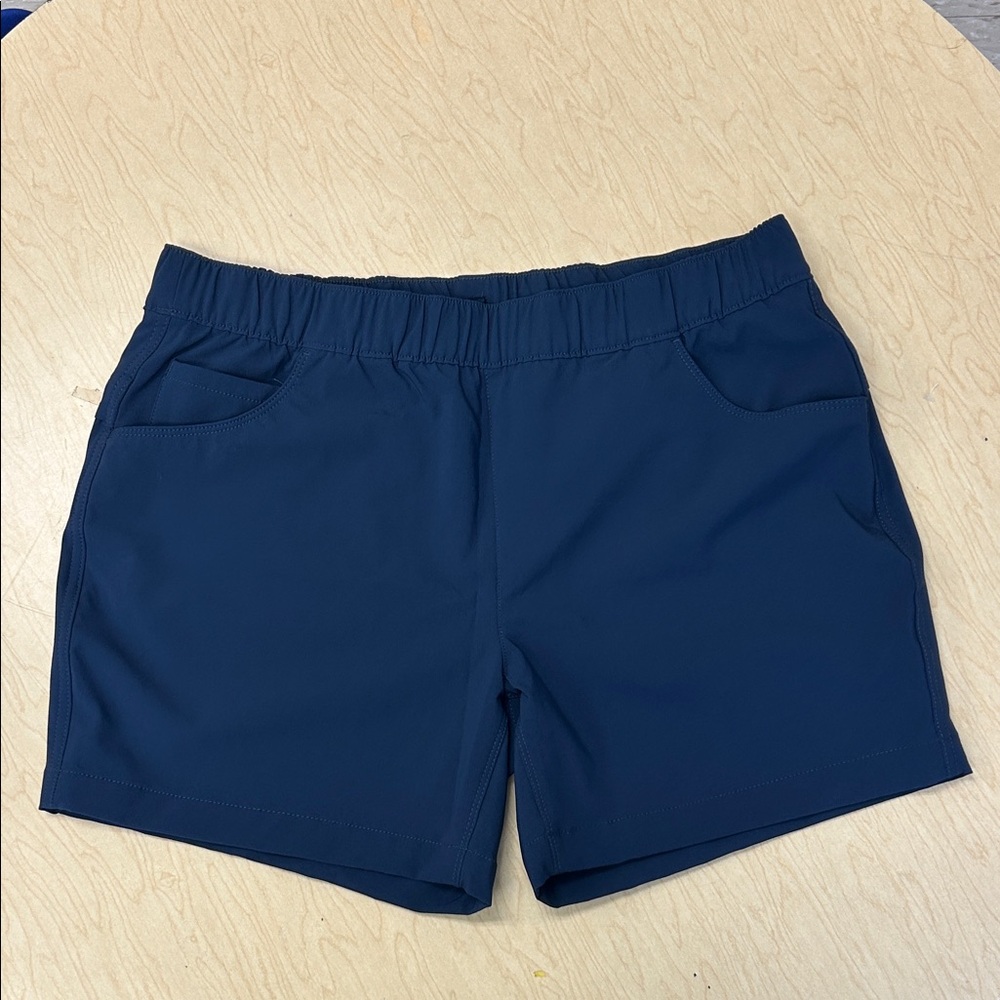 Eddie Bauer Women’s Navy Athletic Shorts with Drawstring Size 12